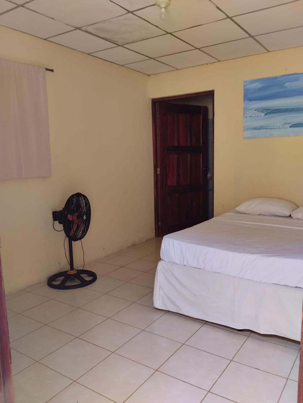 Chill Garrobo Hotel El Gigante Стая снимка