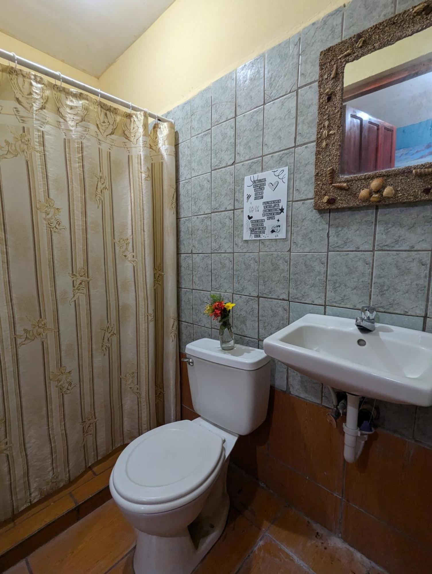 Chill Garrobo Hotel El Gigante Стая снимка